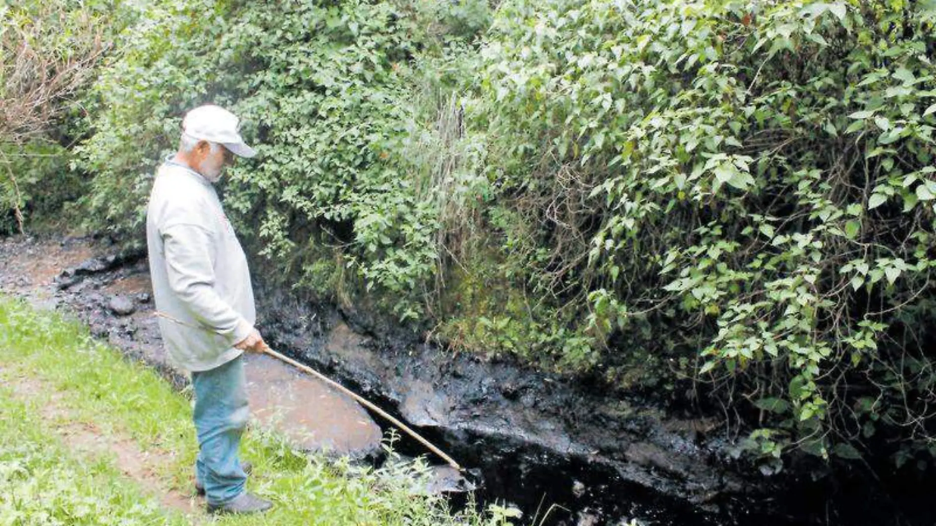 Río contaminado Alpotzonga